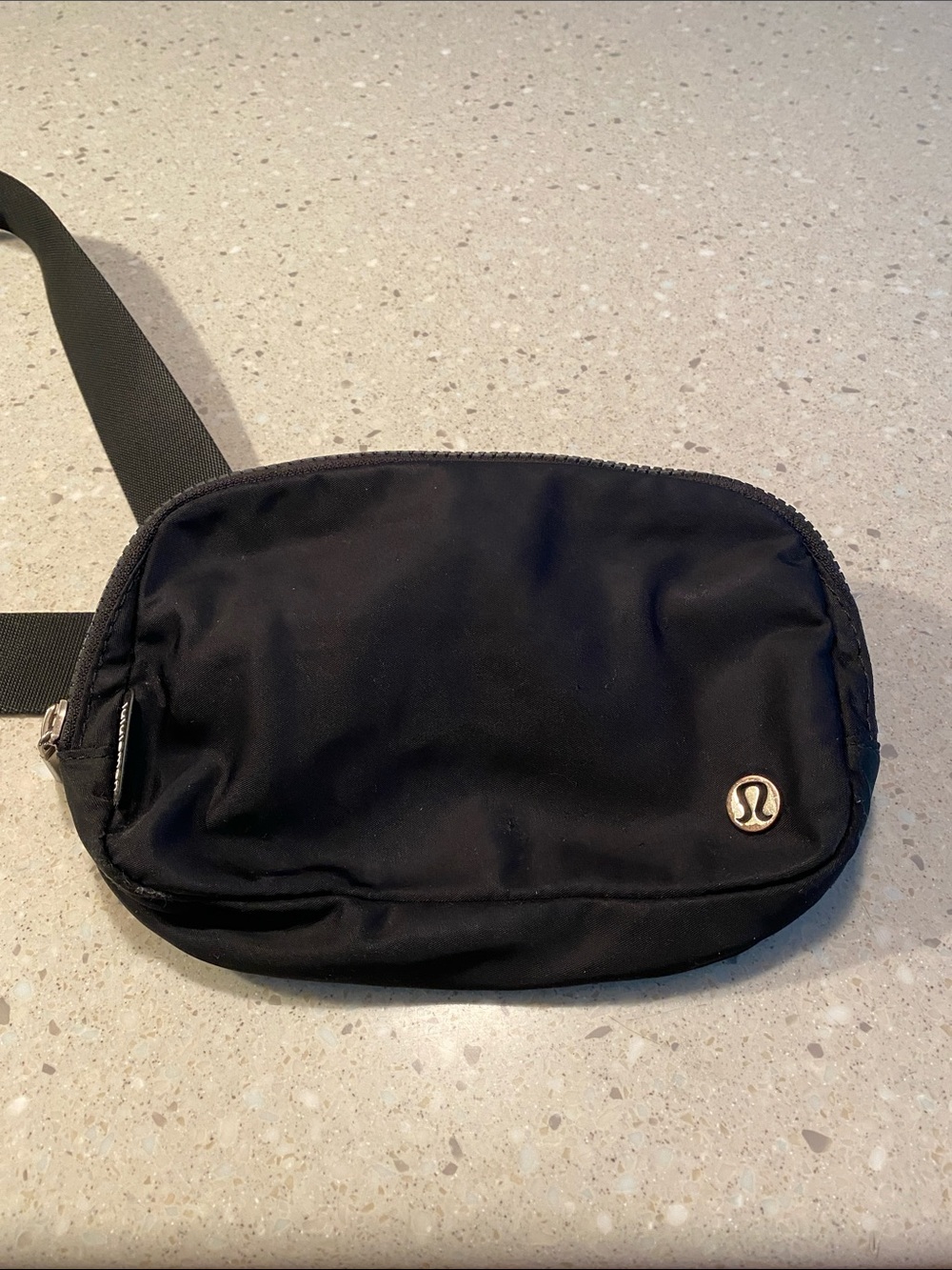 Lululemon belt bag